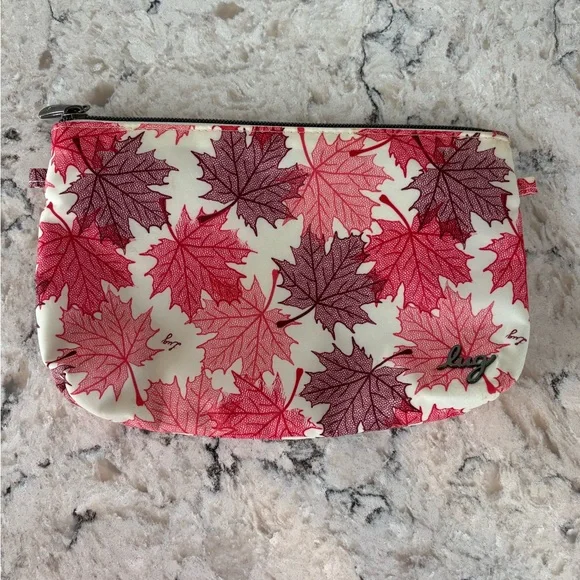 Lug Maple Leaf Print Pouch Set of 3 - Picture 6 of 6